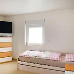 2 Apartamento *