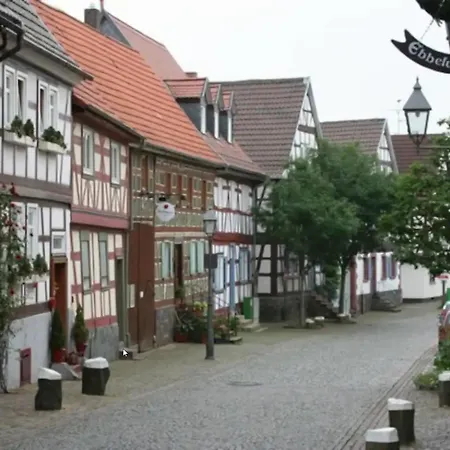 2 * Maintal